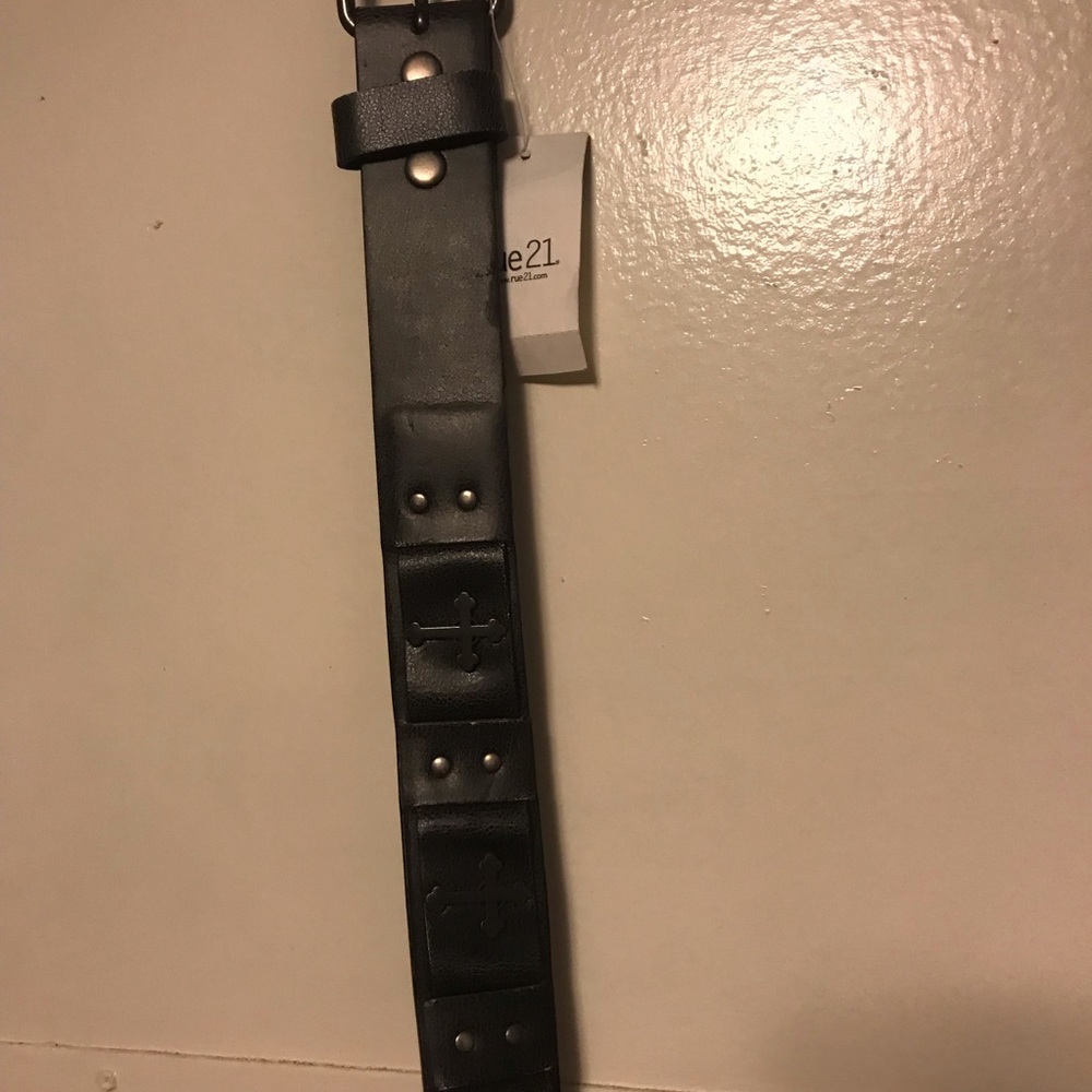 Rue 21 cross belt, Carbon